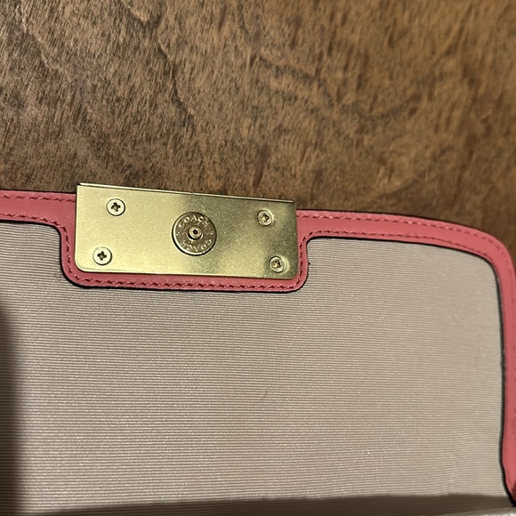 NWT Coach Kristin Wristlet Wallet Large sateen & leather Y2K vibes, discontinued - Picture 4 of 8